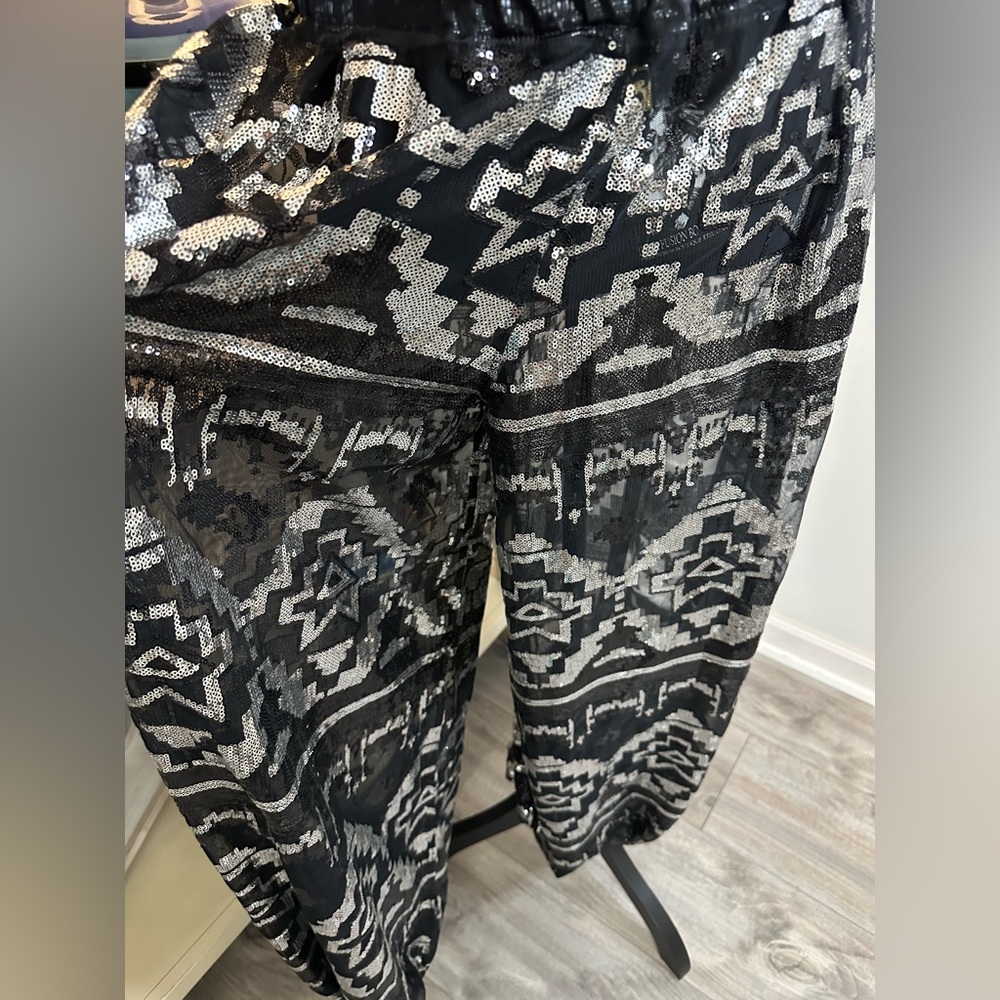 Black & Silver Sequin Mesh Patterned Women's Hare… - image 10